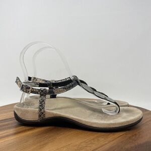 Vionic Sandals Womens 5 Lizbeth Snake Thong Ankle Strap Flats Silver Accents